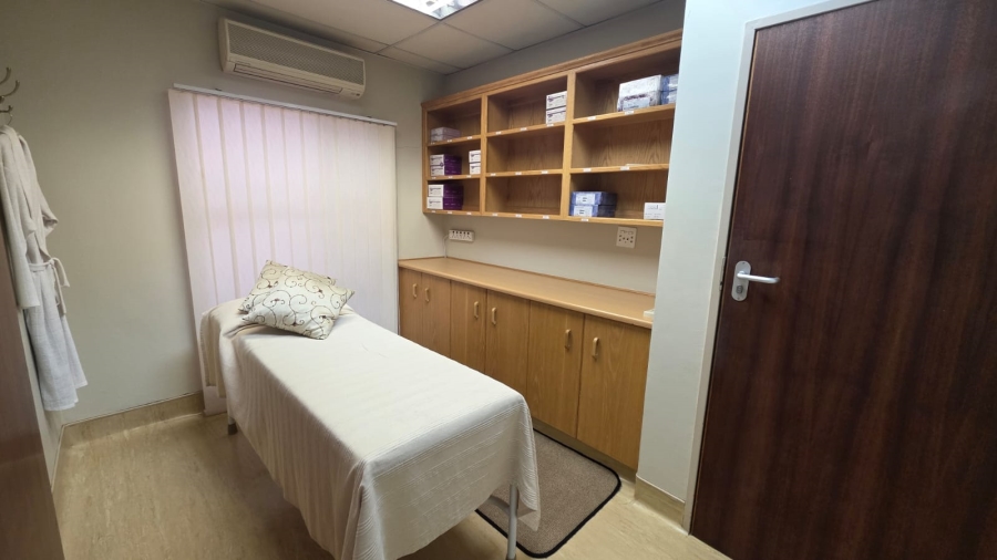 Commercial Property for Sale in Wilkoppies North West